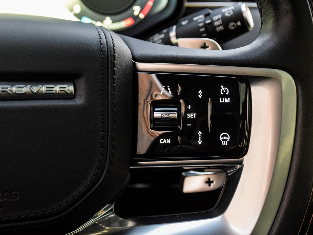 2023 Land Rover Range Rover P530 SE, Toronto, Cash