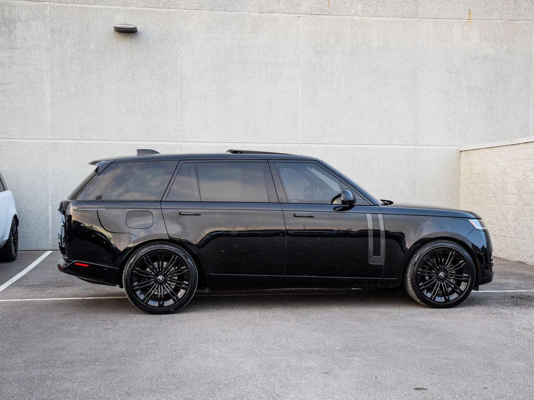 2023 Land Rover Range Rover P530 SE, Toronto, Cash