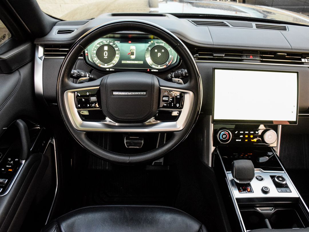 2023 Land Rover Range Rover P530 SE, Toronto, Cash