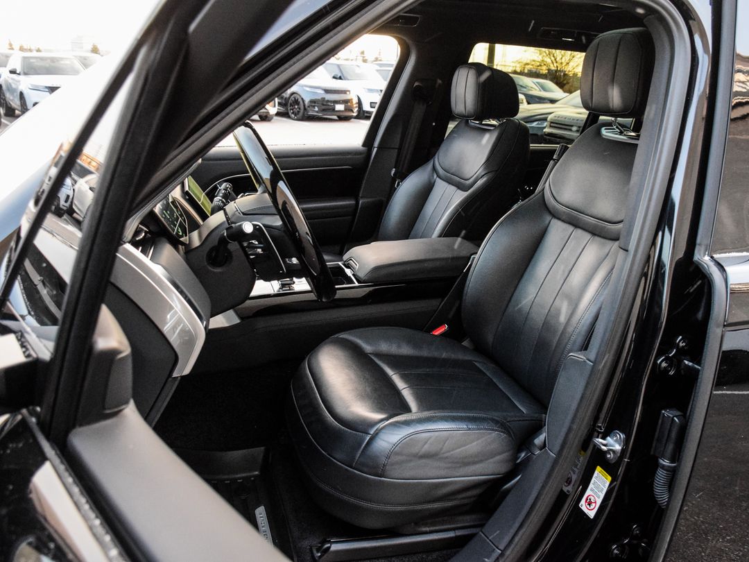 2023 Land Rover Range Rover P530 SE, Toronto, Cash
