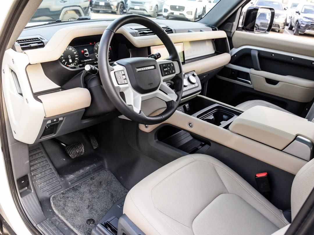 2024 Land Rover Defender 90 P300 S, Toronto, Cash