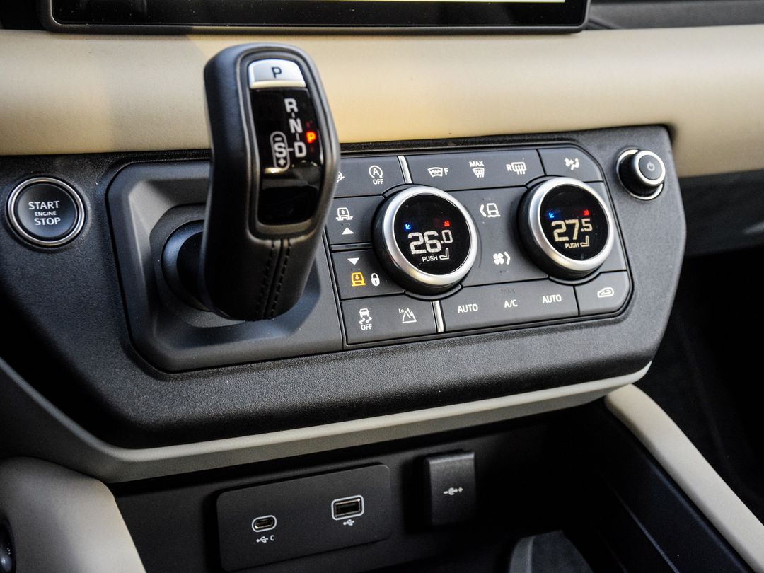 2024 Land Rover Defender 90 P300 S, Toronto, Cash