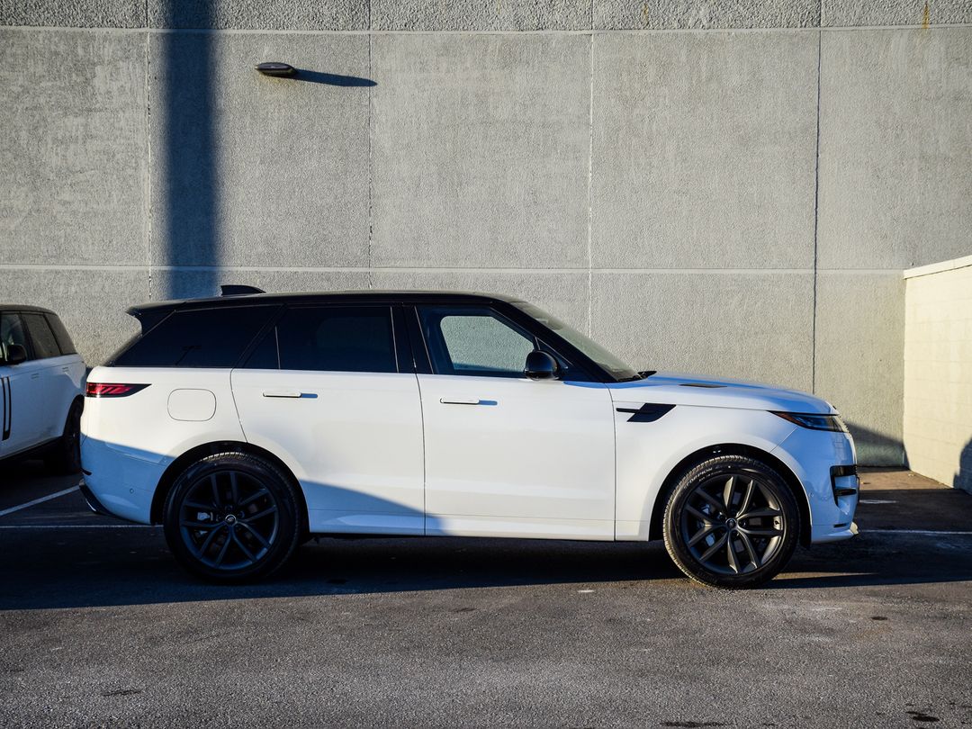 2025 Land Rover Range Rover Sport P400 Dynamic SE, Toronto, Cash