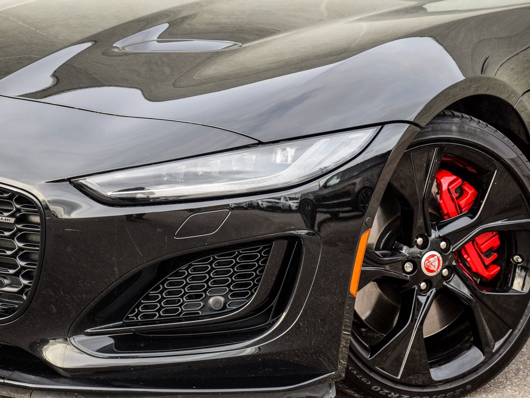2023 Jaguar F-TYPE P450 R-Dynamic, Toronto, Cash