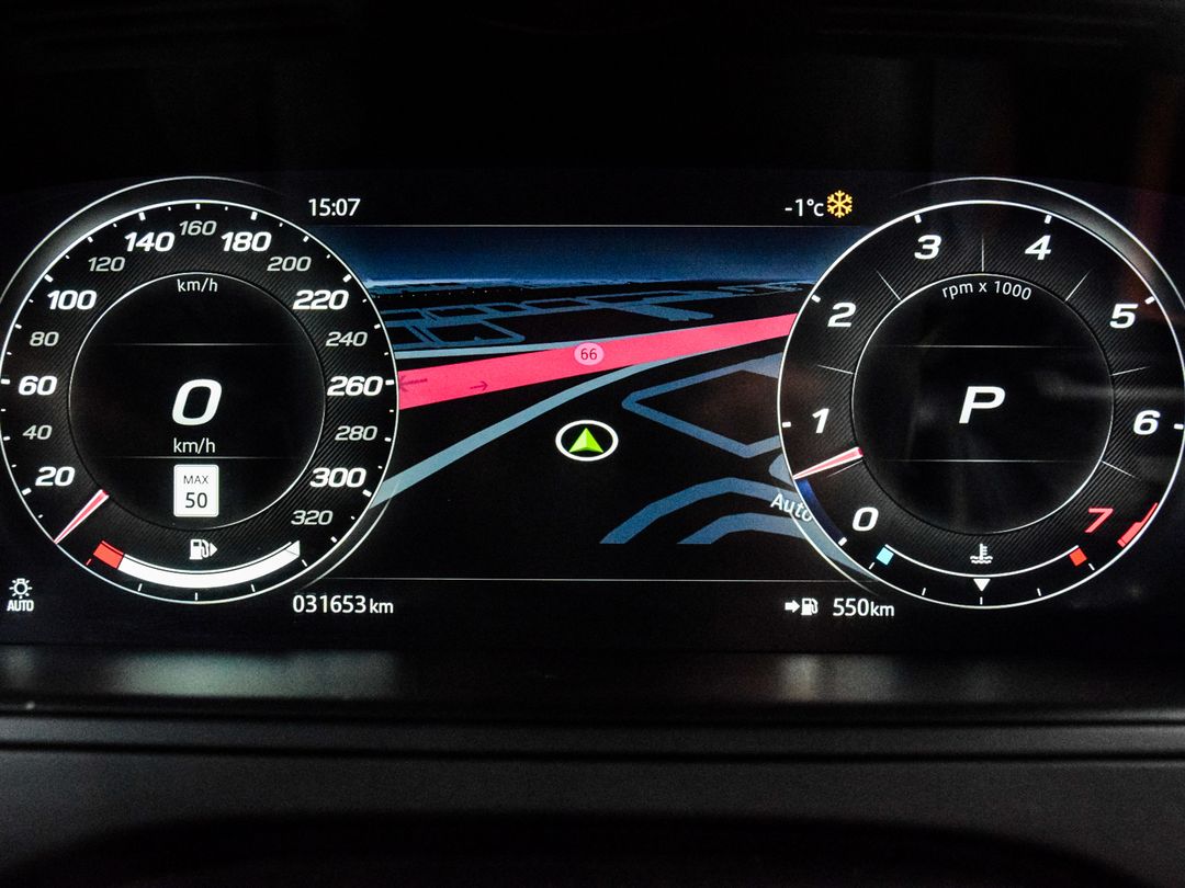 2023 Jaguar F-TYPE P450 R-Dynamic, Toronto, Cash