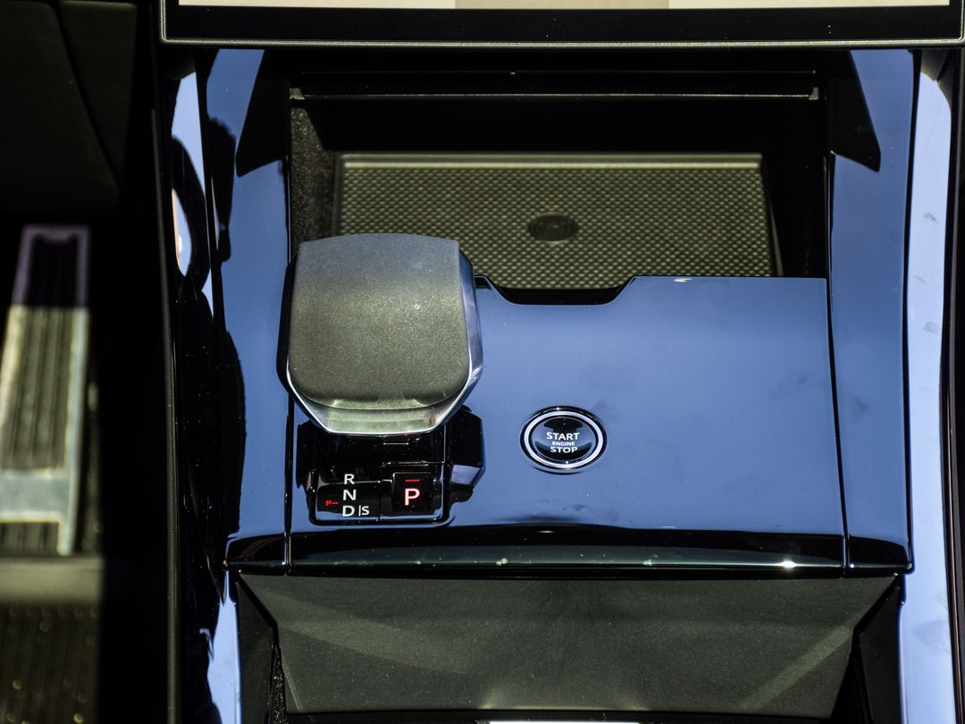 2025 Land Rover Range Rover Sport P400 Dynamic HSE, Toronto, Cash