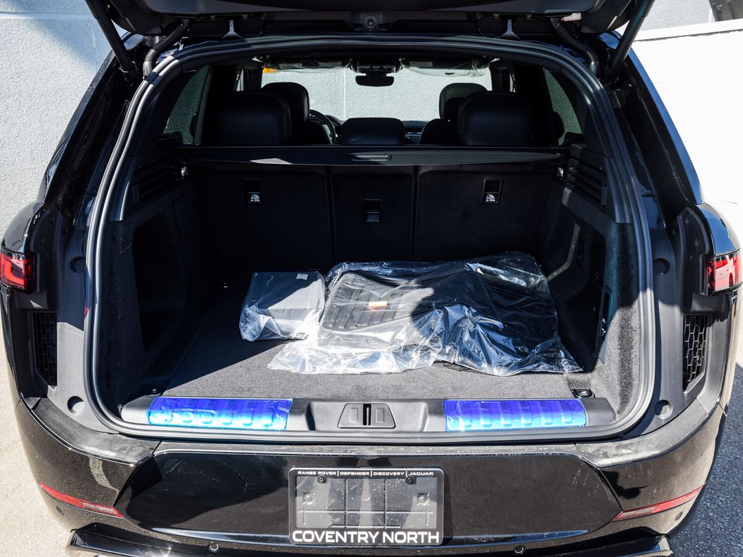2025 Land Rover Range Rover Sport P400 Dynamic SE, Toronto, Cash