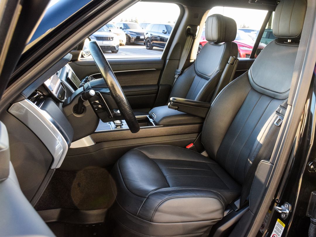 2024 Land Rover Range Rover P400 SE SWB, Toronto, Cash