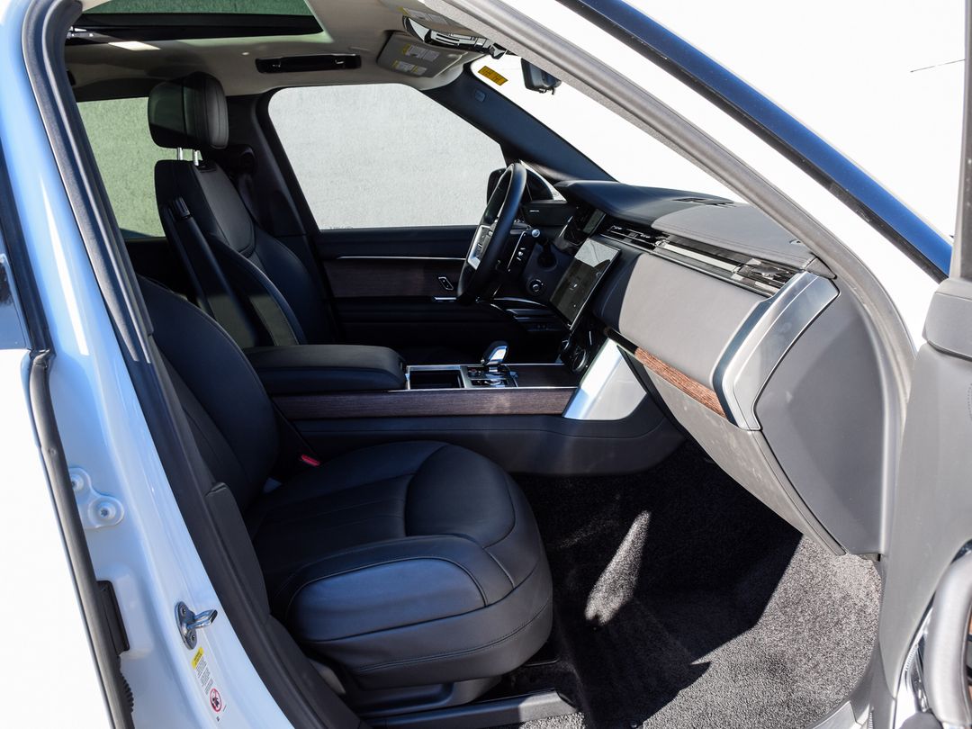 2023 Land Rover Range Rover P530 SE, Toronto, Cash