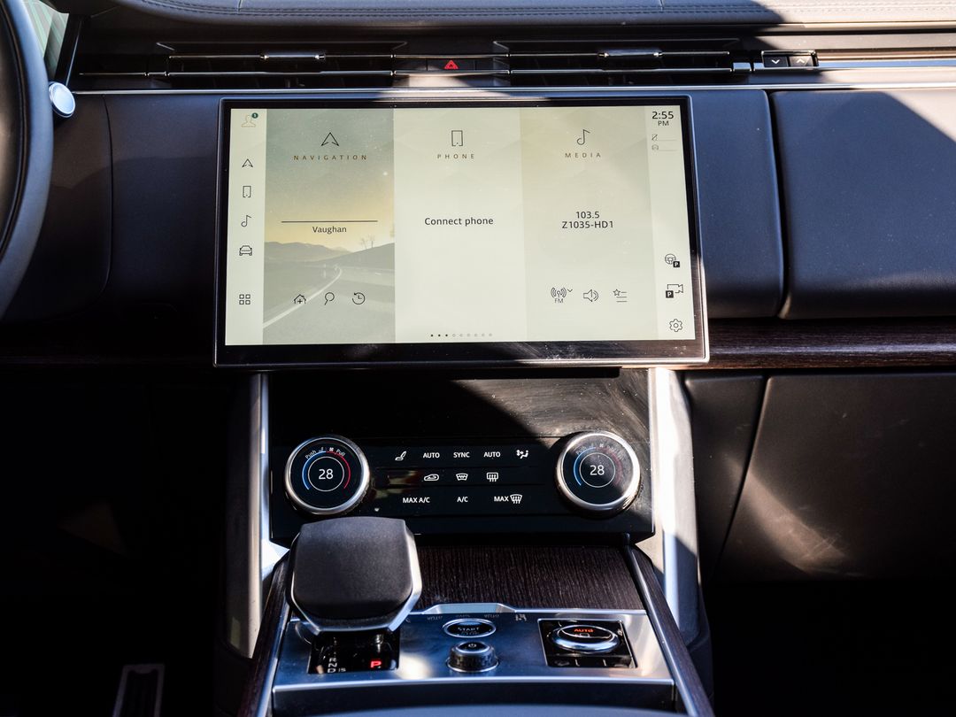 2023 Land Rover Range Rover P530 SE, Toronto, Cash