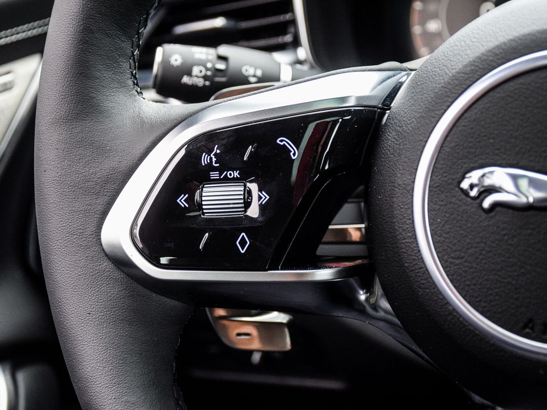 2024 Jaguar XF R-Dynamic SE, Toronto, Cash