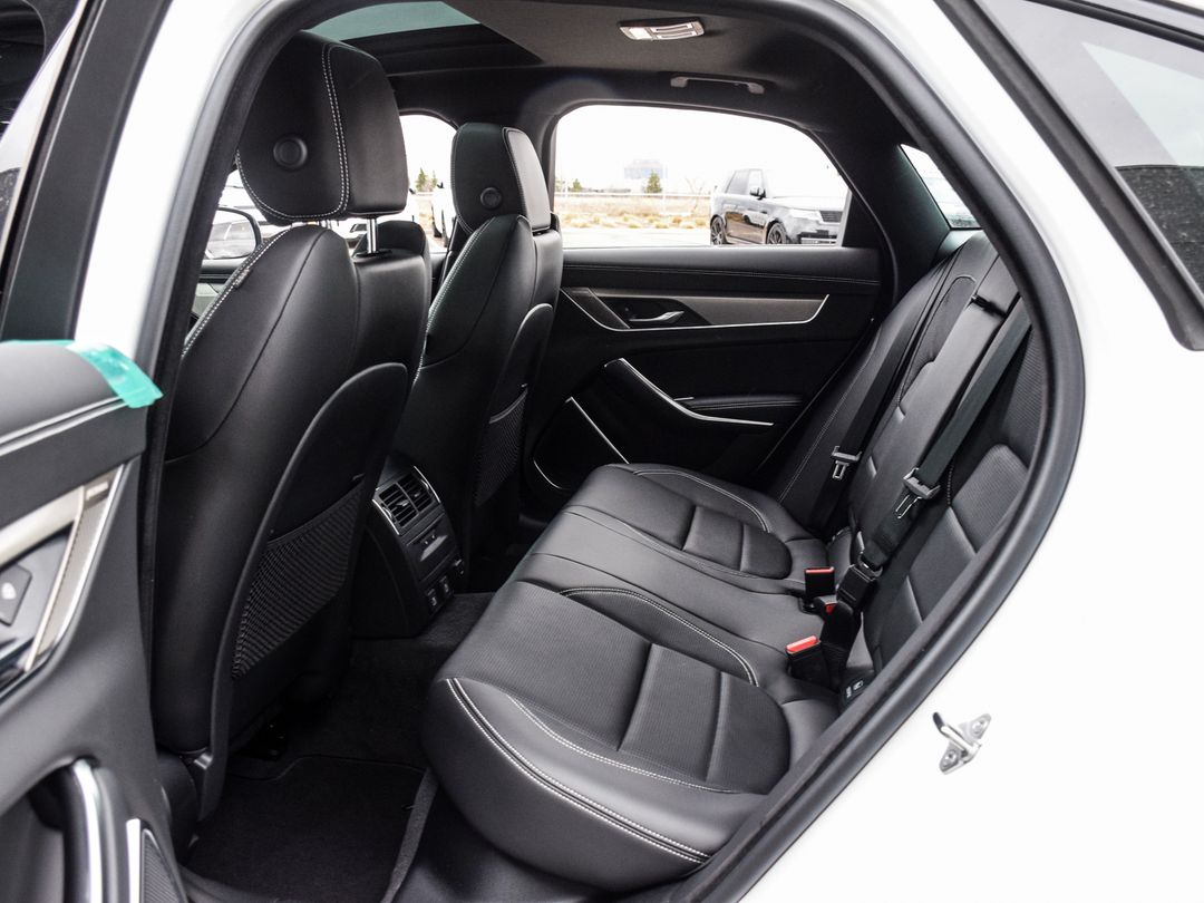 2024 Jaguar XF R-Dynamic SE, Toronto, Cash