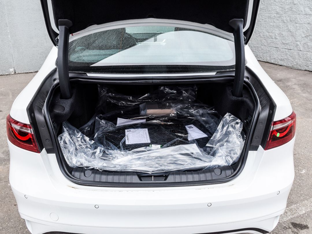 2024 Jaguar XF R-Dynamic SE, Toronto, Cash