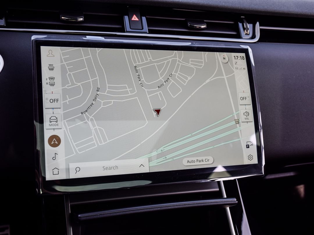 2025 Land Rover Range Rover Evoque P250 Dynamic SE, Toronto, Cash