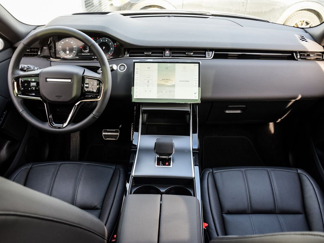 2025 Land Rover Range Rover Evoque P250 Dynamic SE, Toronto, Cash