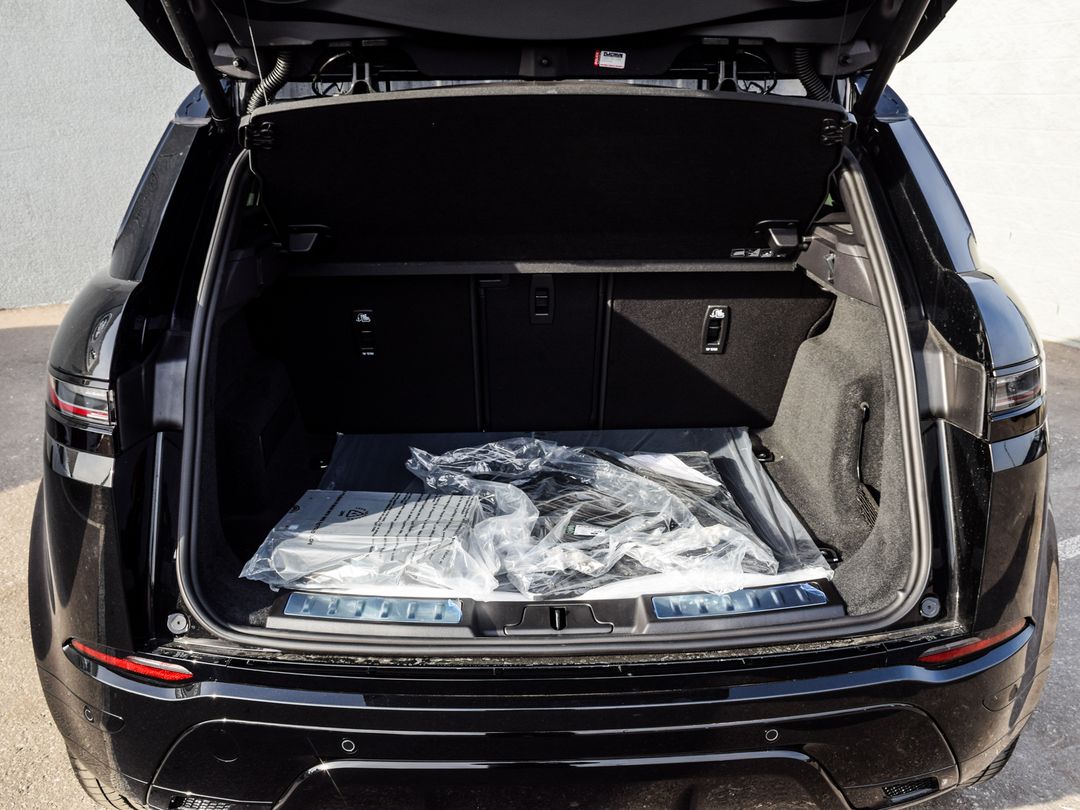 2025 Land Rover Range Rover Evoque P250 Dynamic SE, Toronto, Cash