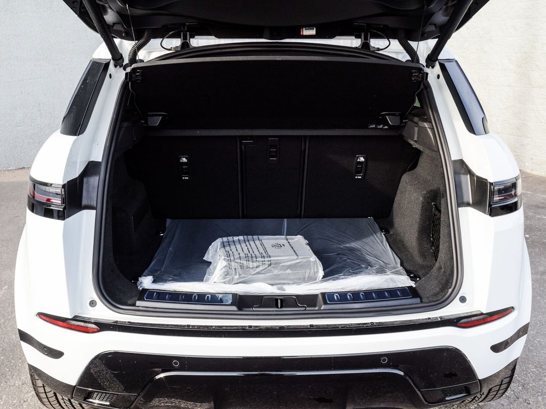 2025 Land Rover Range Rover Evoque P250 Dynamic SE, Toronto, Cash