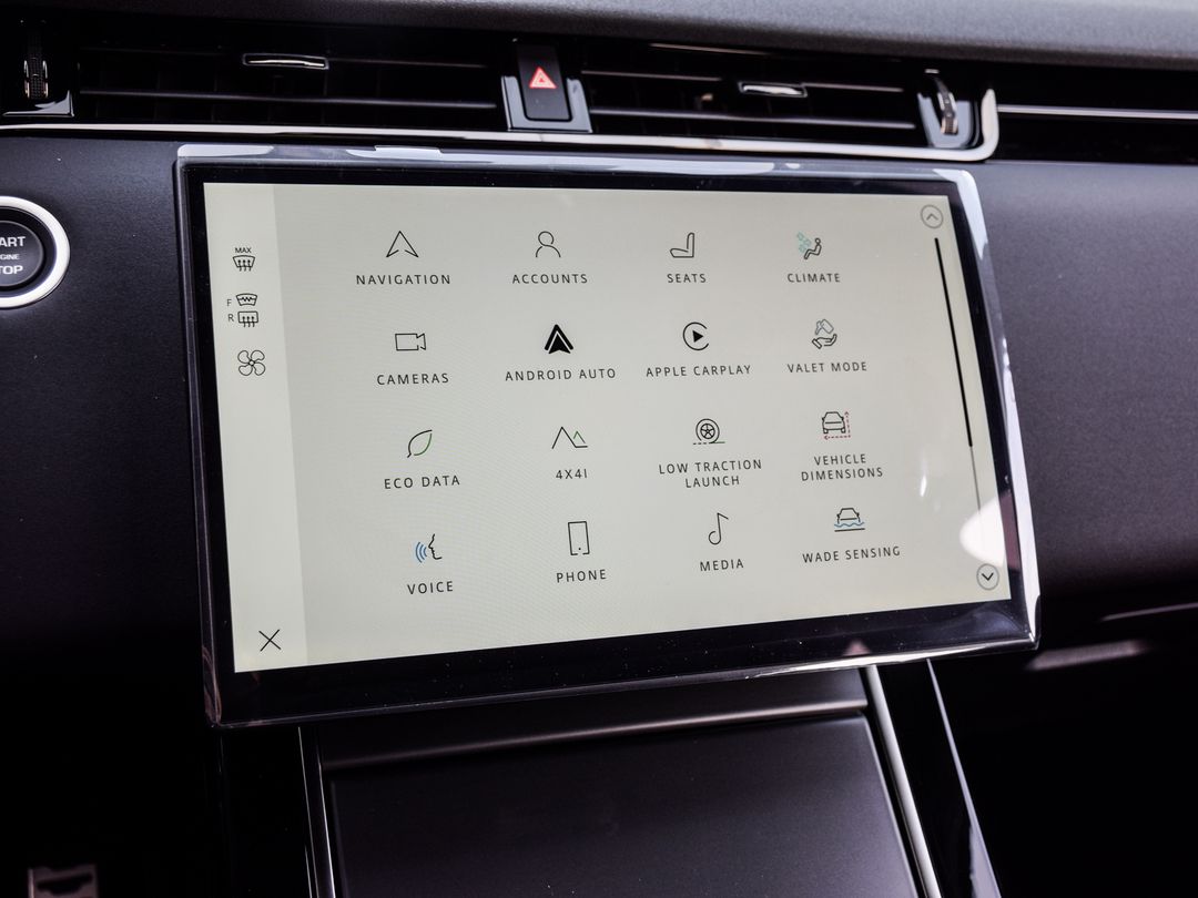 2025 Land Rover Range Rover Evoque P250 Dynamic SE, Toronto, Cash
