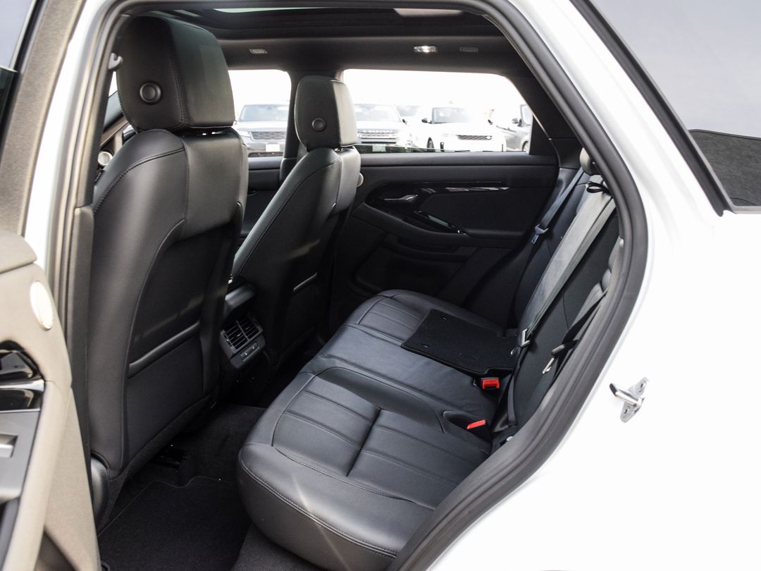 2025 Land Rover Range Rover Evoque P250 Dynamic SE, Toronto, Cash