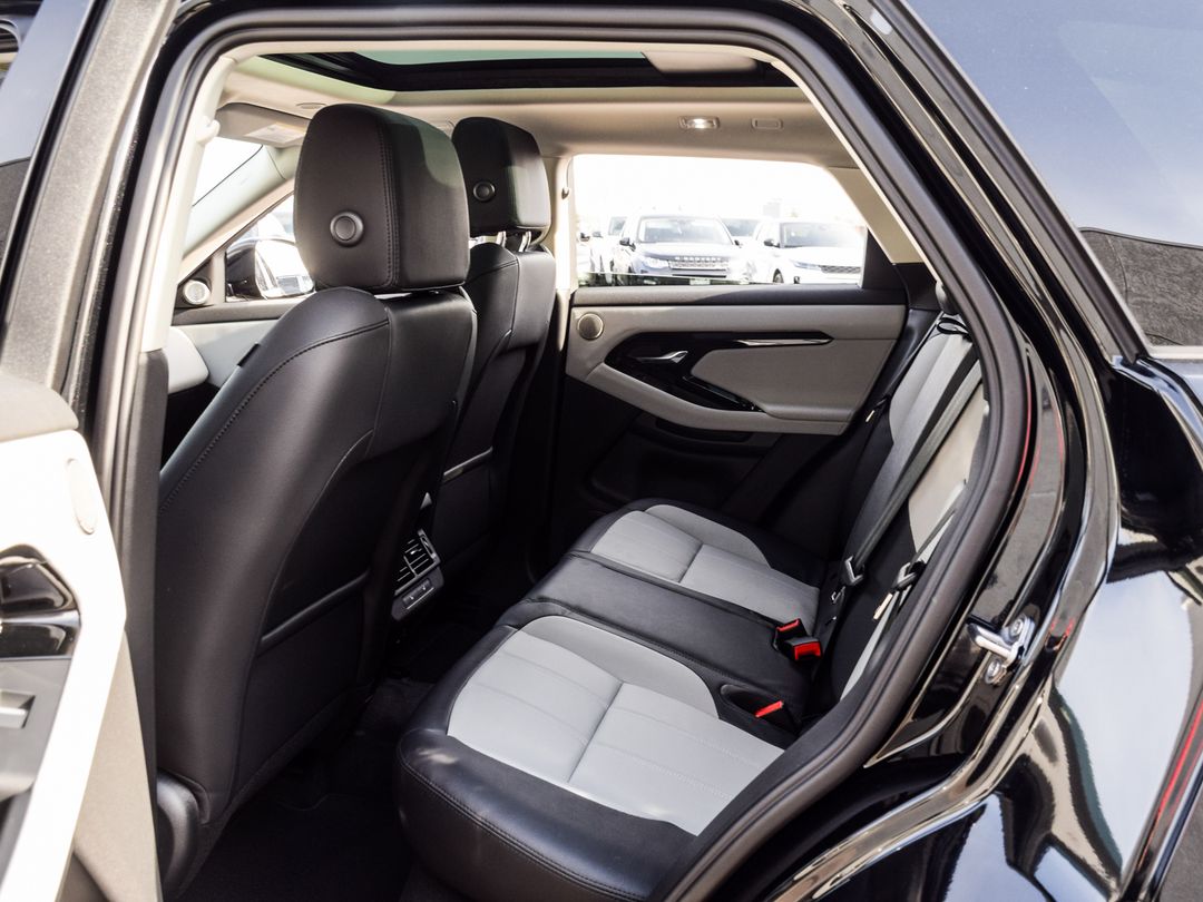 2025 Land Rover Range Rover Evoque P250 Dynamic SE, Toronto, Cash
