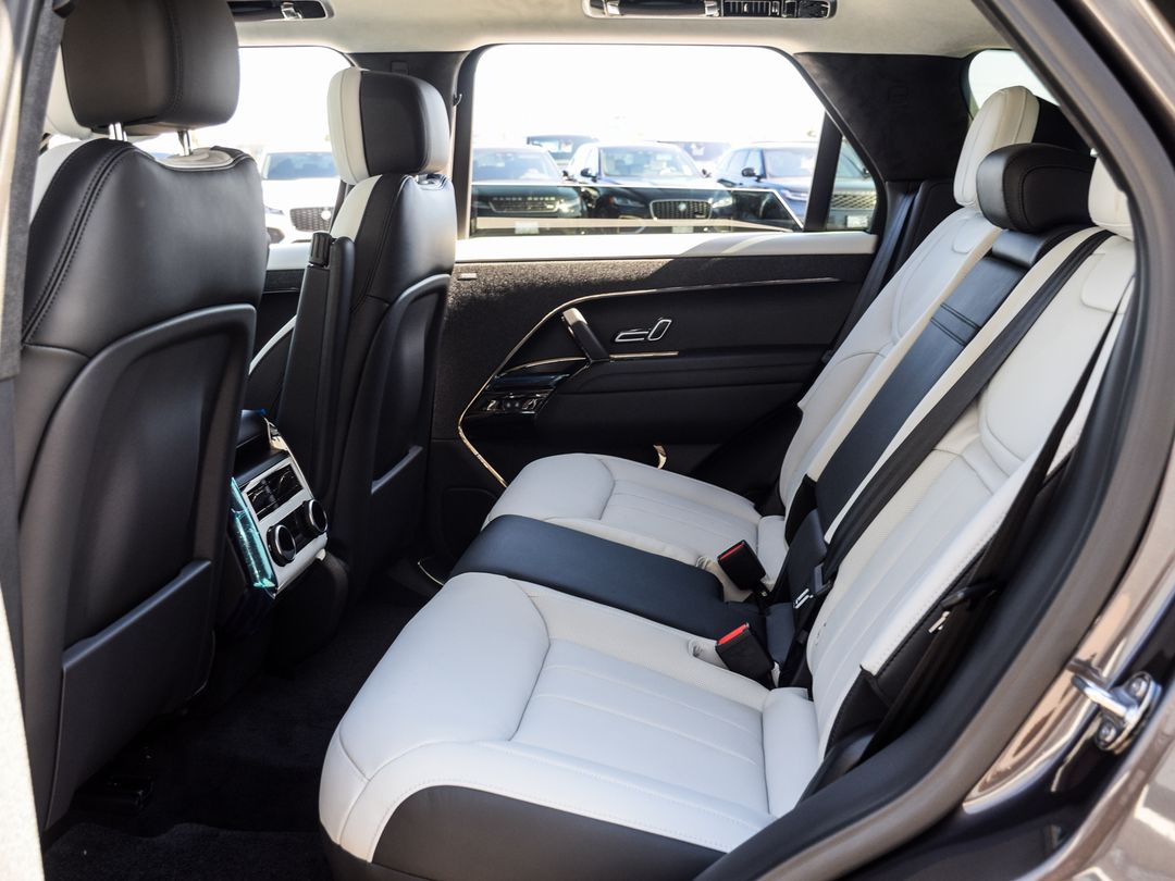 2025 Land Rover Range Rover Sport P400 Dynamic HSE, Toronto, Cash