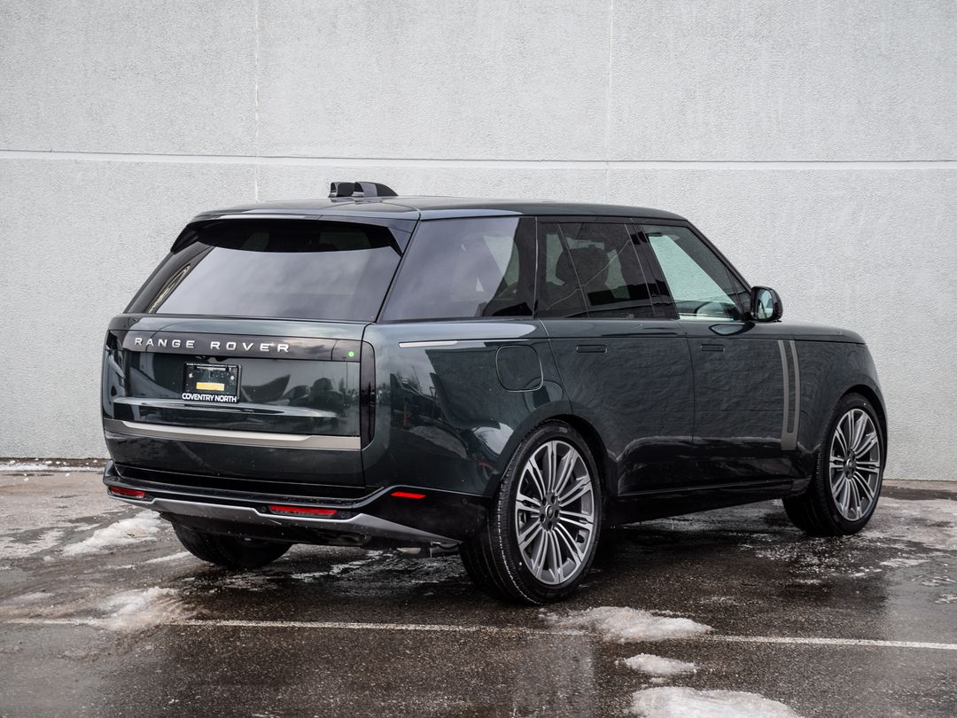 2025 Land Rover Range Rover P530 SE SWB, Toronto, Cash