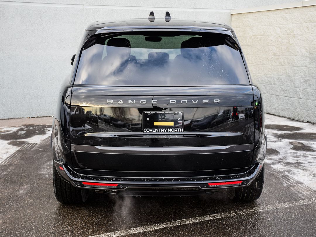 2025 Land Rover Range Rover P530 SE SWB, Toronto, Cash