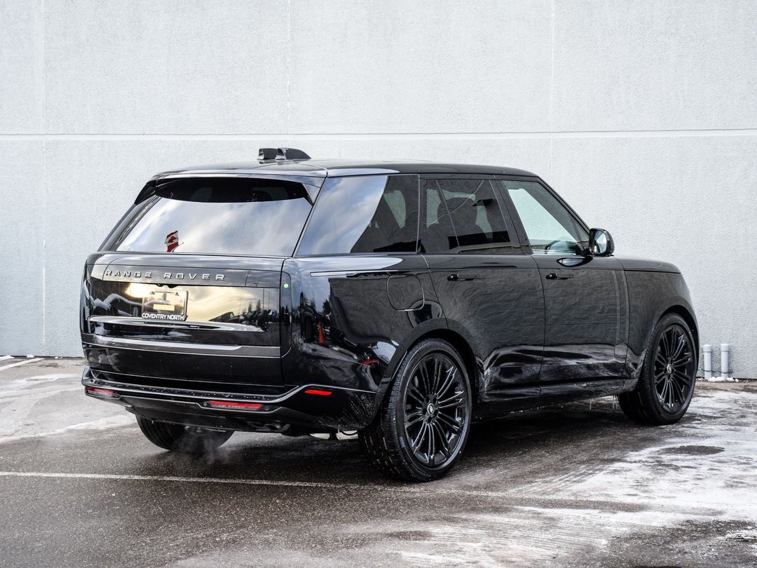2025 Land Rover Range Rover P530 SE SWB, Toronto, Cash