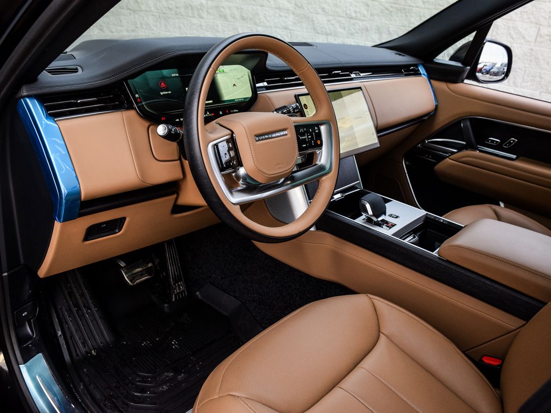 2025 Land Rover Range Rover P530 SE SWB, Toronto, Cash
