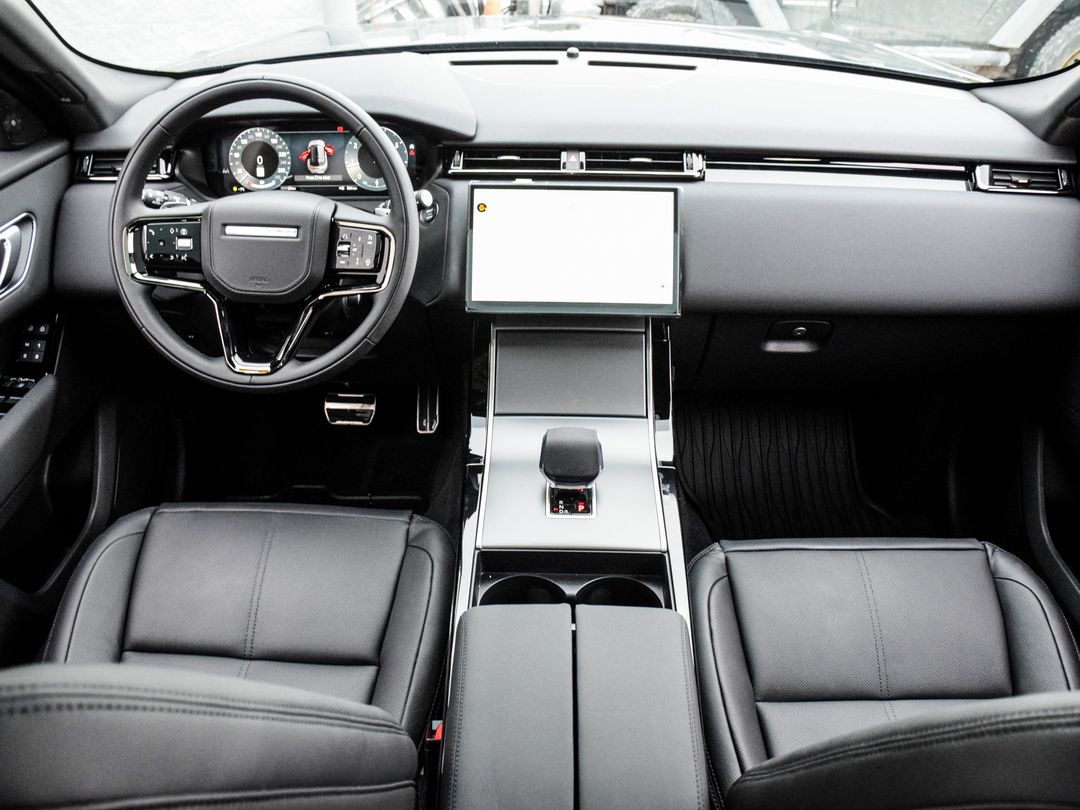 2025 Land Rover Range Rover Velar P250 Dynamic SE, Toronto, Cash