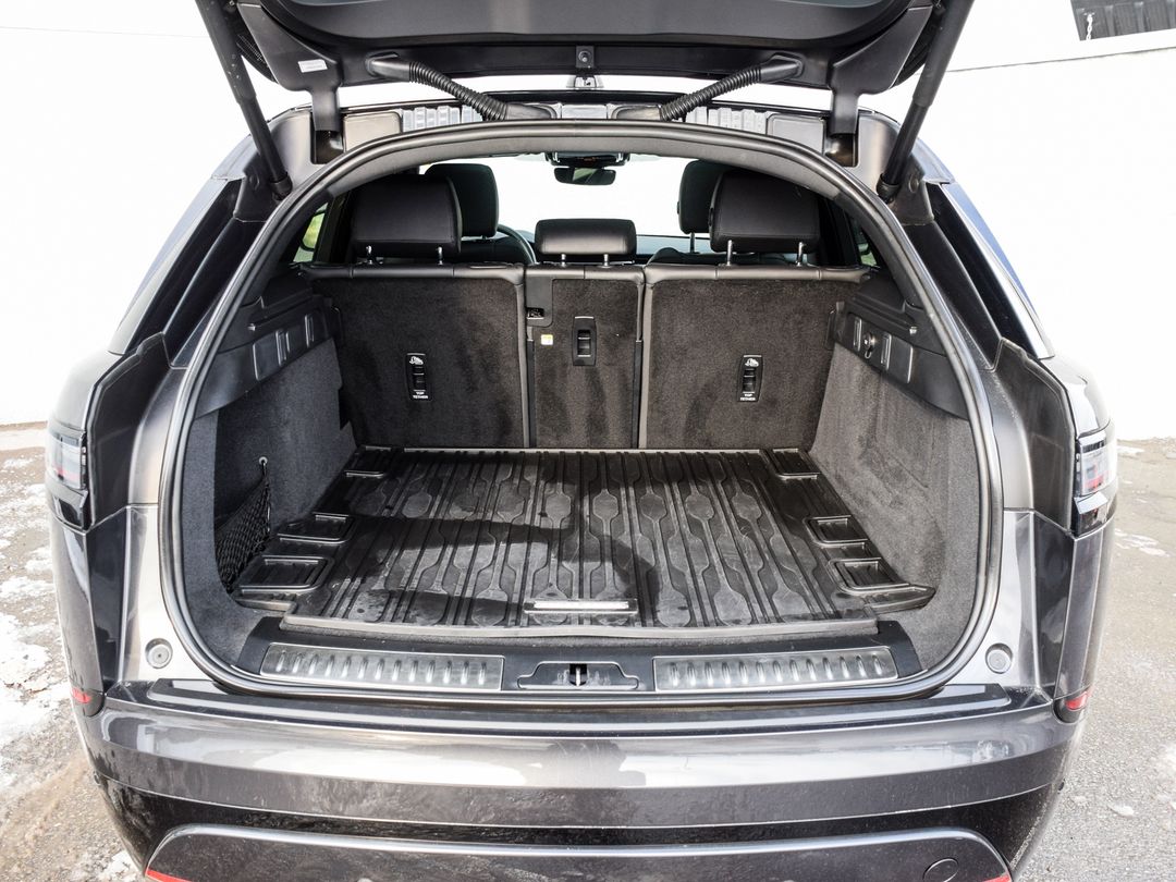 2024 Land Rover Range Rover Velar P340 Dynamic SE, Toronto, Cash