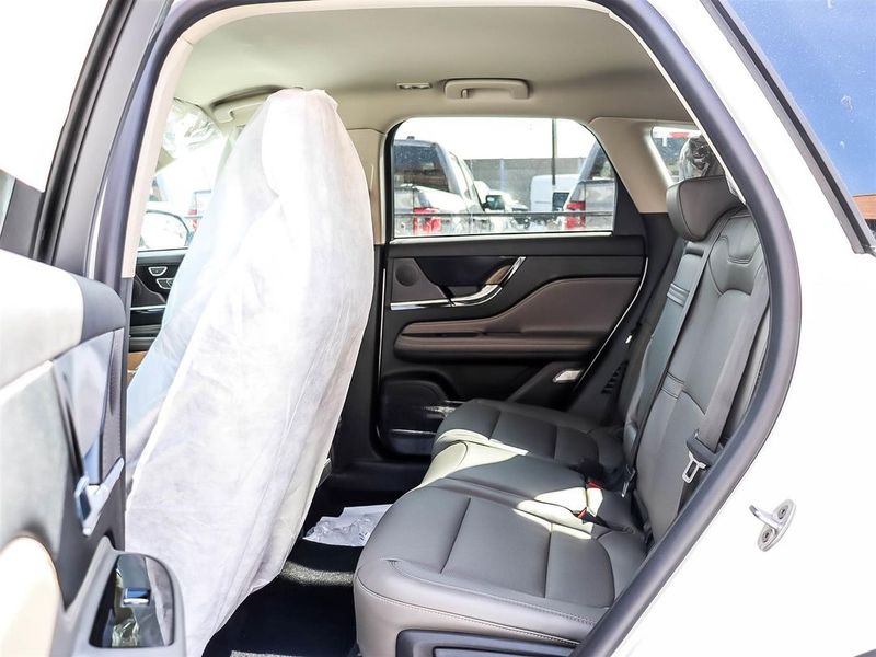 New 2025 Lincoln Corsair Premiere YN11063