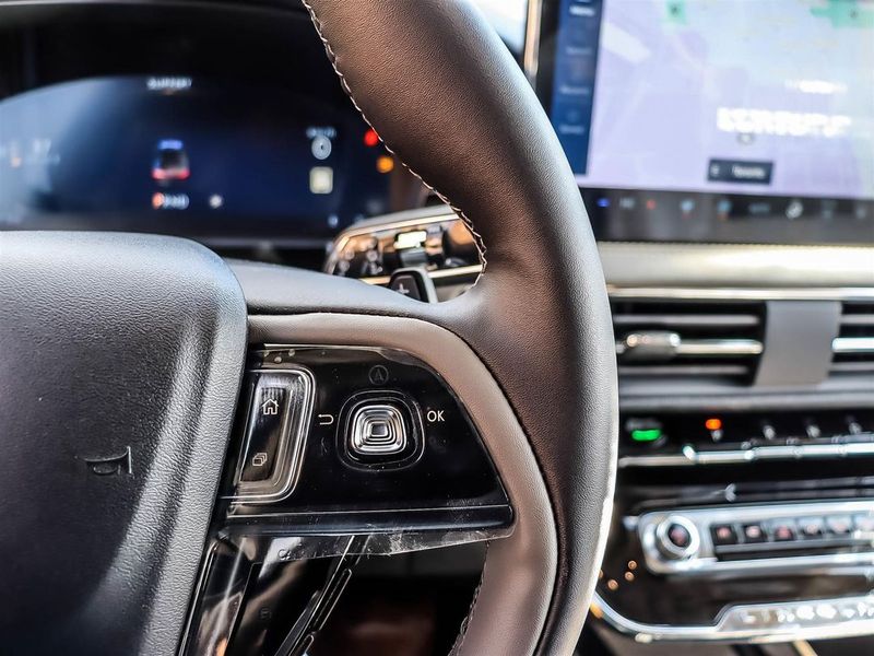 New 2025 Lincoln Corsair Premiere YN11063