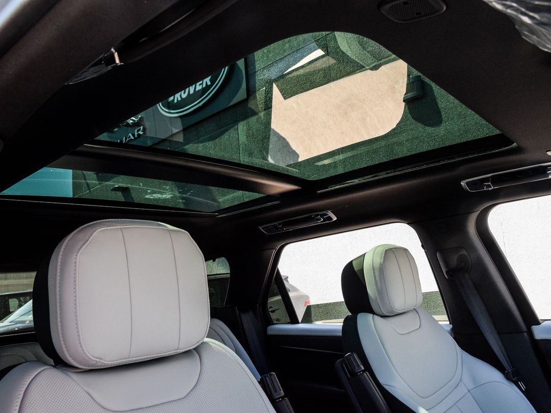 2025 Land Rover Range Rover Sport P530 Dynamic SE, Toronto, Cash