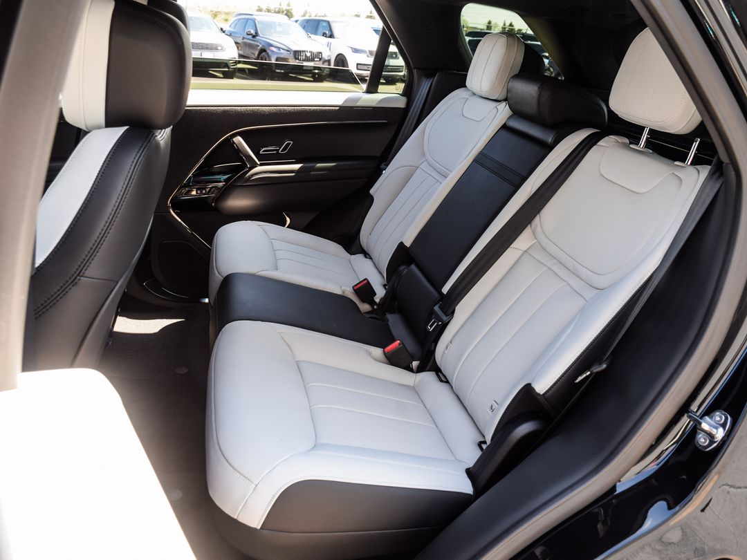 2025 Land Rover Range Rover Sport P530 Dynamic SE, Toronto, Cash