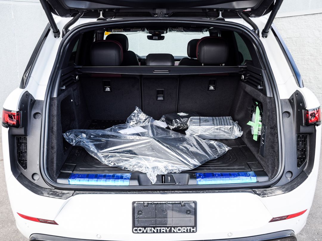 2025 Land Rover Range Rover Sport P530 Dynamic SE, Toronto, Cash