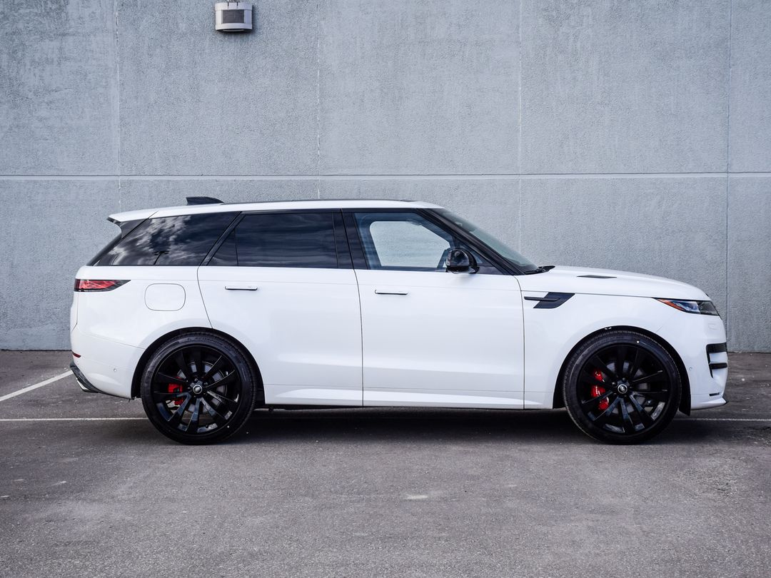 2025 Land Rover Range Rover Sport P530 Dynamic SE, Toronto, Cash
