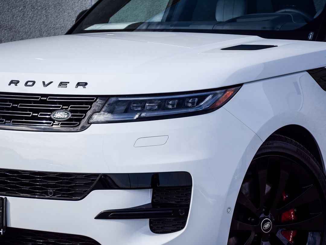 2025 Land Rover Range Rover Sport P530 Dynamic SE, Toronto, Cash