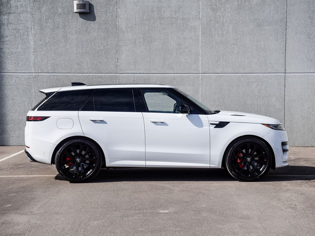 2025 Land Rover Range Rover Sport P530 Dynamic SE, Toronto, Cash