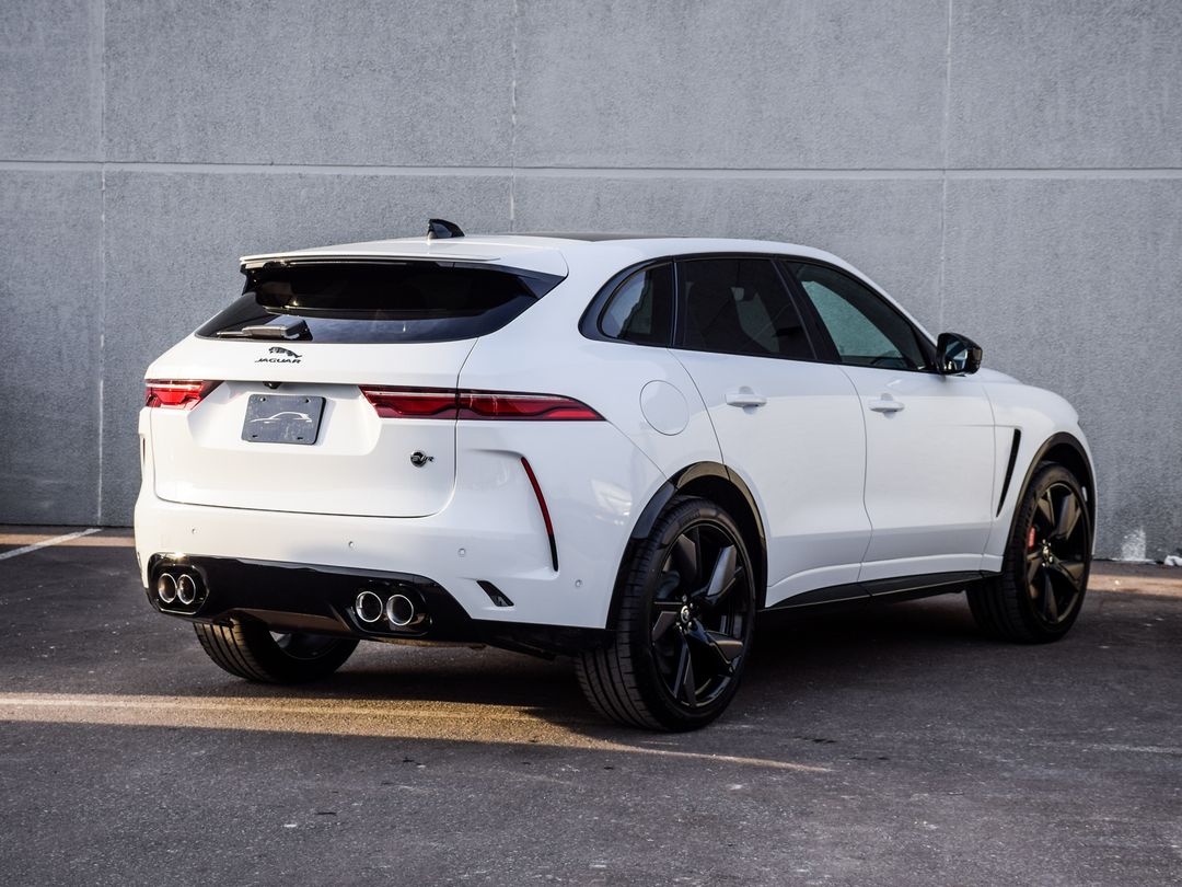 2025 Jaguar F-PACE P575 SVR 575 Edition, Toronto, Cash