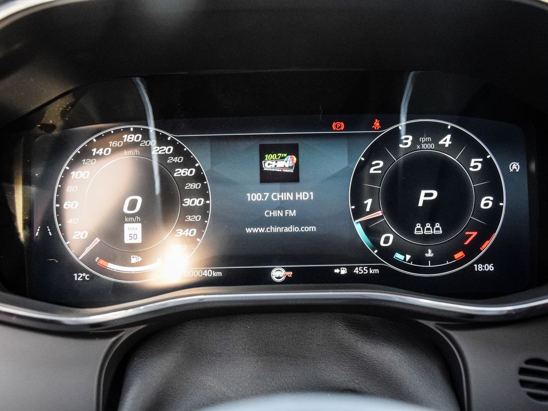 2025 Jaguar F-PACE P575 SVR 575 Edition, Toronto, Cash