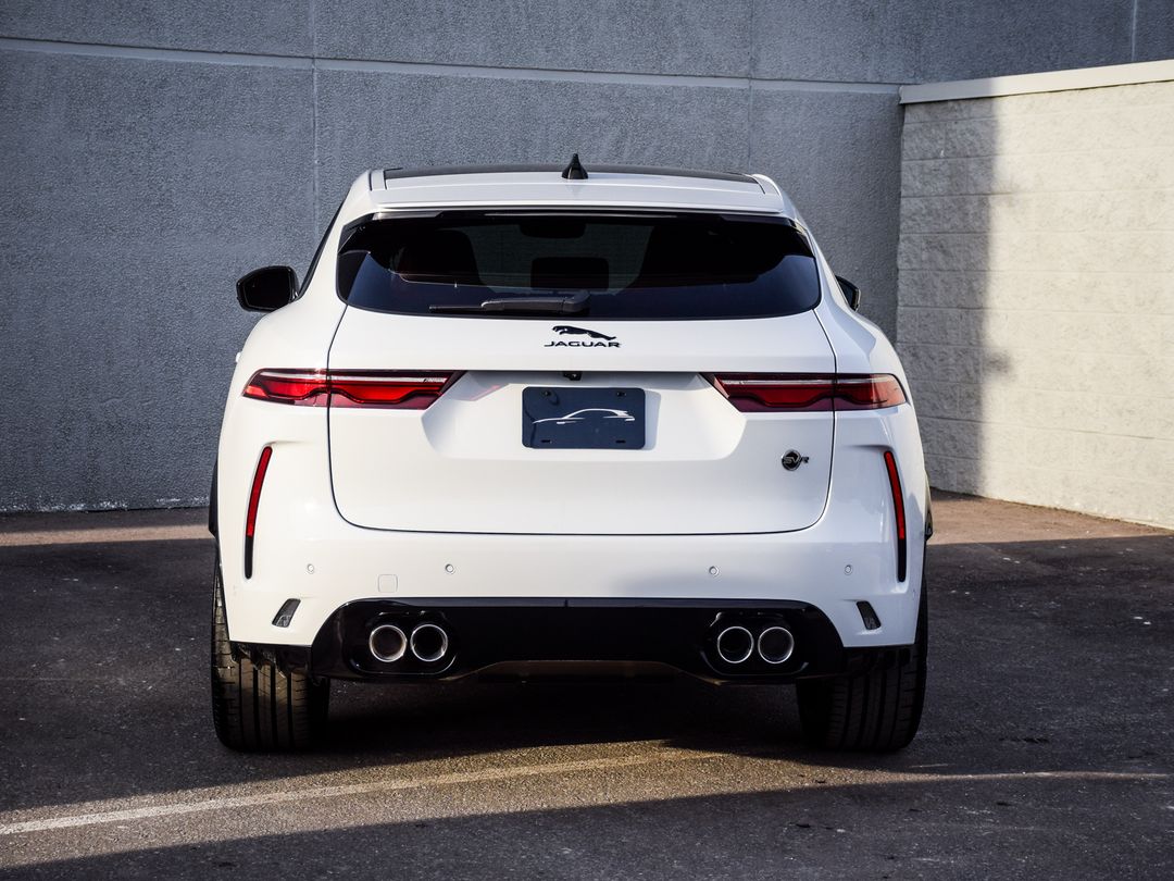 2025 Jaguar F-PACE P575 SVR 575 Edition, Toronto, Cash