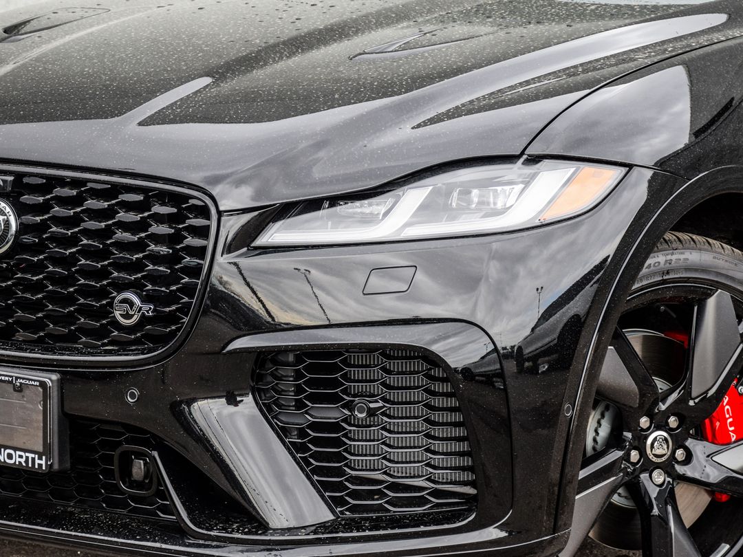 2025 Jaguar F-PACE P575 SVR 575 Edition, Toronto, Cash