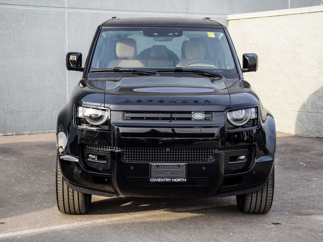 2025 Land Rover Defender 110 P400 X-Dynamic SE, Toronto, Cash