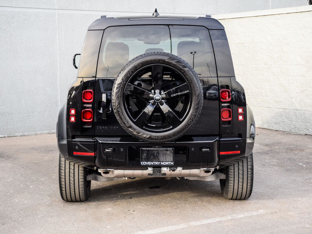 2025 Land Rover Defender 110 P400 X-Dynamic SE, Toronto, Cash
