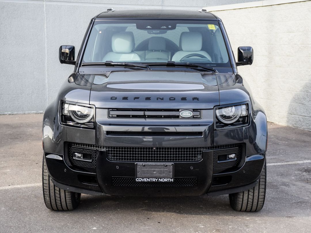 2025 Land Rover Defender 110 P400 X-Dynamic SE, Toronto, Cash