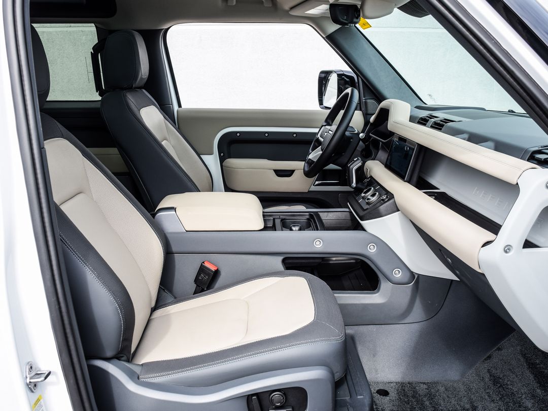 2023 Land Rover Defender 90 X-Dynamic SE, Toronto, Cash