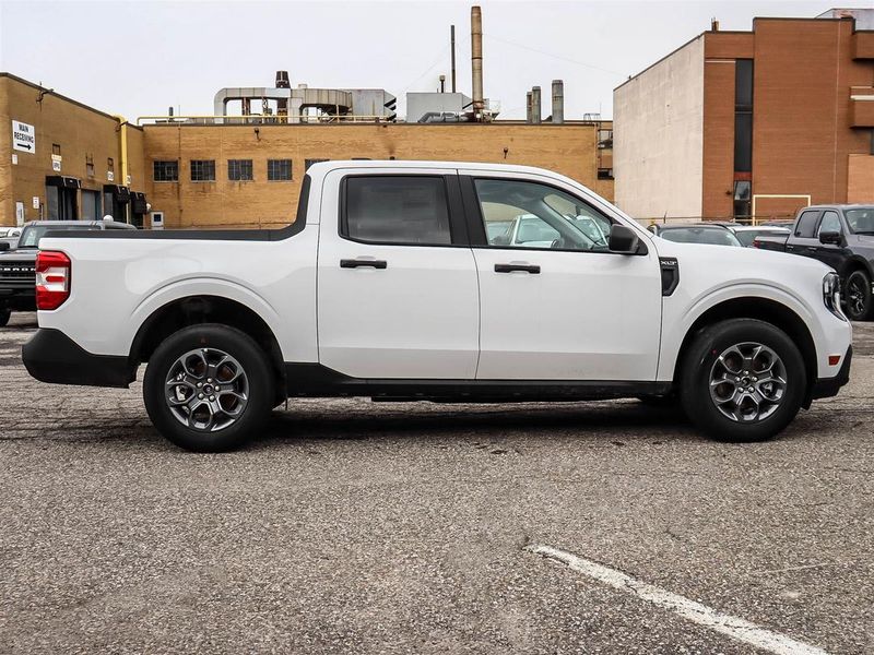 New 2025 Ford Maverick XLT YN11229
