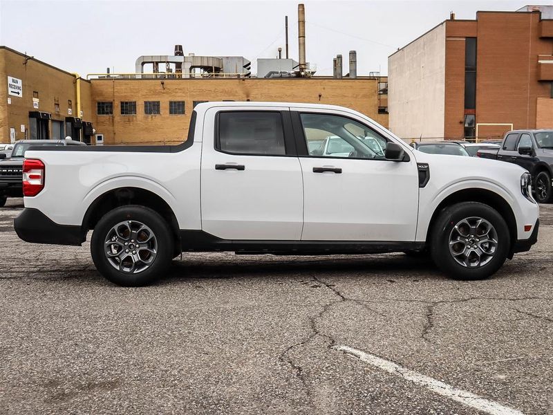 New 2025 Ford Maverick XLT YN11229