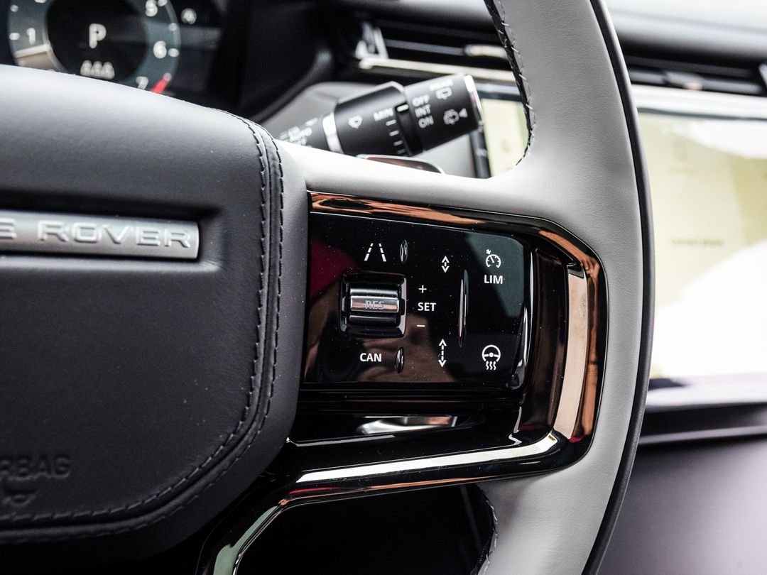 2026 Land Rover Range Rover Velar P250 Dynamic SE, Toronto, Cash